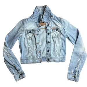 Vintage Y2K, Hollister cropped jean jacket - size large